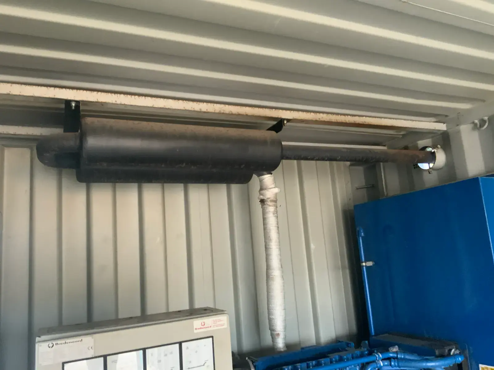 1991 cummens containerized emergency generator (used) watch the video 1991 cummens containerized emergency generator (used) watch the video