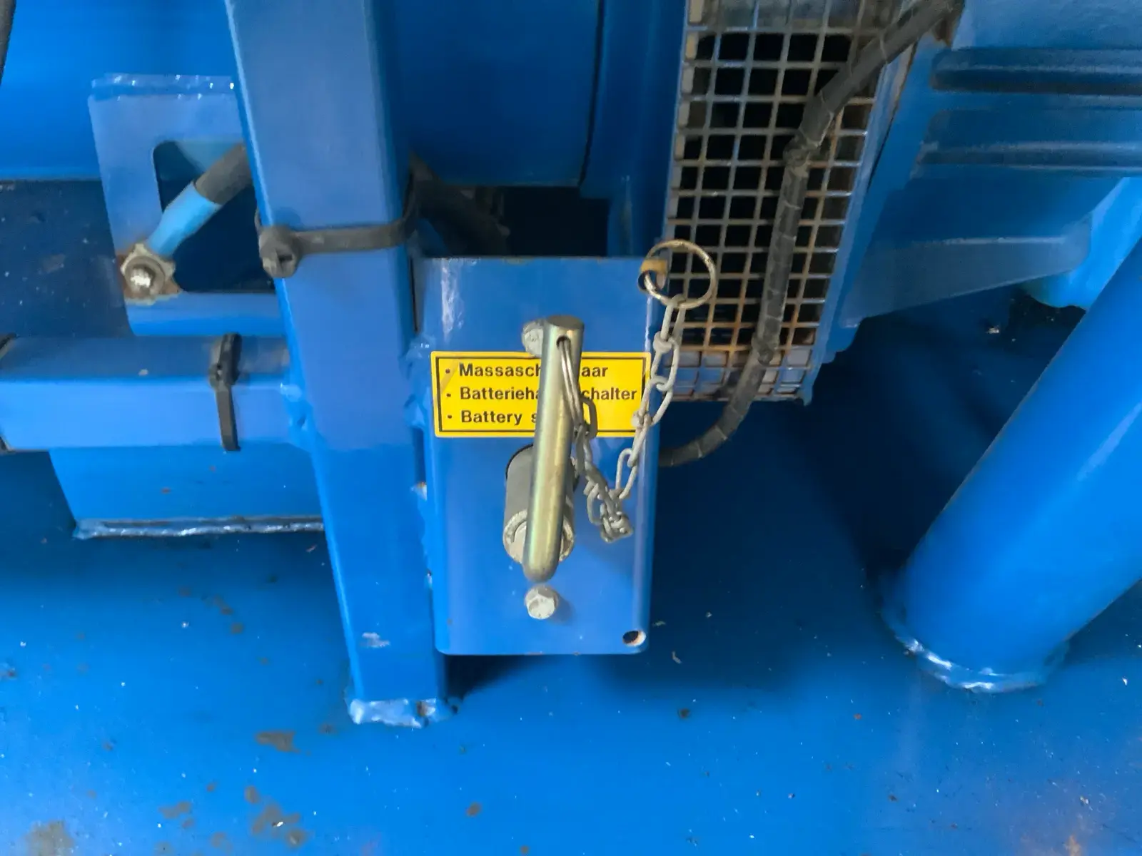 1991 cummens containerized emergency generator (used) watch the video 1991 cummens containerized emergency generator (used) watch the video