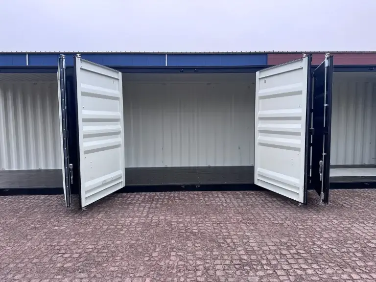 40 foot high cube shipping container with 3 side doors 40 foot high cube shipping container with 3 side doors