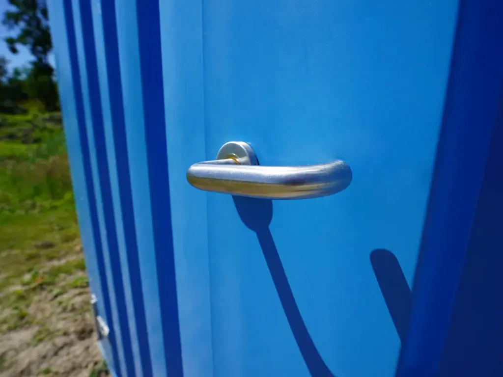 xl 3x2m demountable bar container, blue ral 5015 xl 3x2m demountable bar container, blue ral 5015