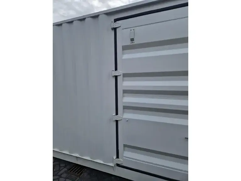 lypu – 40ft hc – shipping container with side doors – 2024 lypu – 40ft hc – shipping container with side doors – 2024