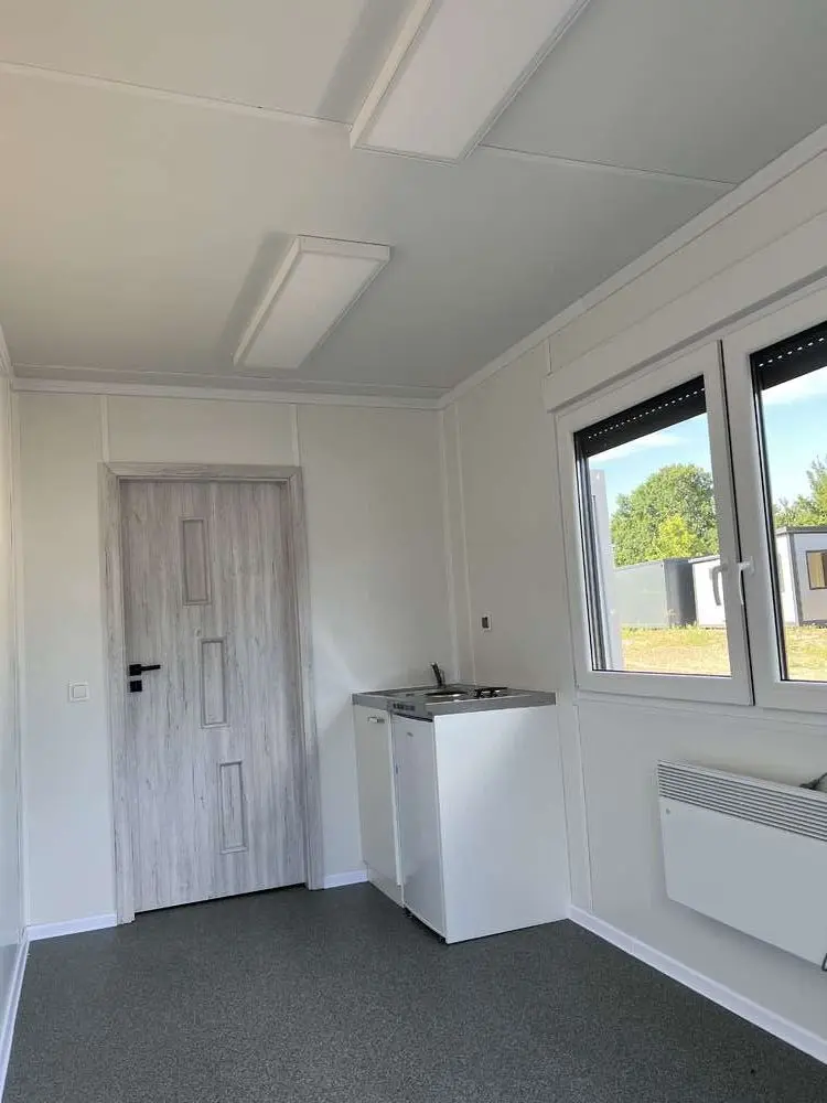 container living quarters with kitchenette, toilet and shower, 6.00 x 2.43m container living quarters with kitchenette, toilet and shower, 6.00 x 2.43m