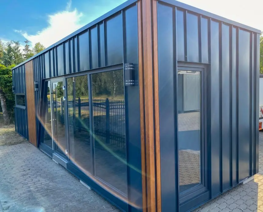 tiny house / holiday apartment 10.00 x 3.00 m tiny house / holiday apartment 10.00 x 3.00 m