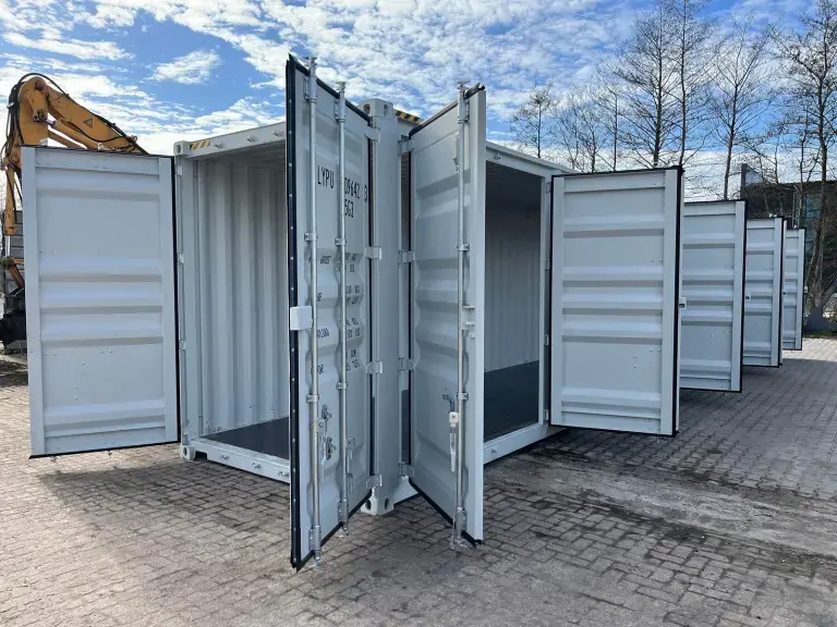 40 foot hq high cube shipping container with 4 side doors 40 foot hq high cube shipping container with 4 side doors