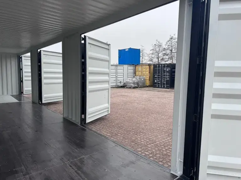 40 foot high cube shipping container with 3 side doors 40 foot high cube shipping container with 3 side doors