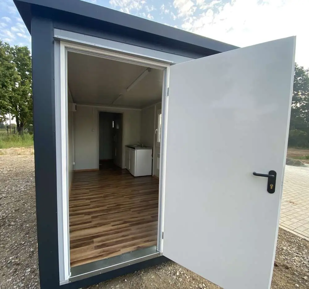 office container 6.00 x 2.40m with wc, shower and kitchenette office container 6.00 x 2.40m with wc, shower and kitchenette