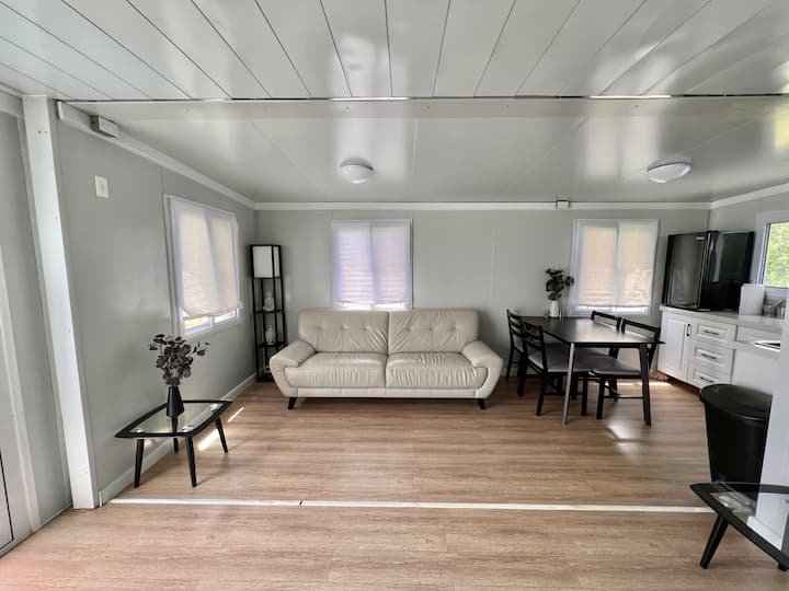 k68 off grid tiny home with 2 bedrooms, kitchen & bathroom (400 sq ft) k68 off grid tiny home with 2 bedrooms, kitchen & bathroom (400 sq ft)