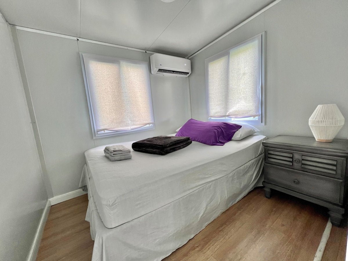 k68 off grid tiny home with 2 bedrooms, kitchen & bathroom (400 sq ft) k68 off grid tiny home with 2 bedrooms, kitchen & bathroom (400 sq ft)
